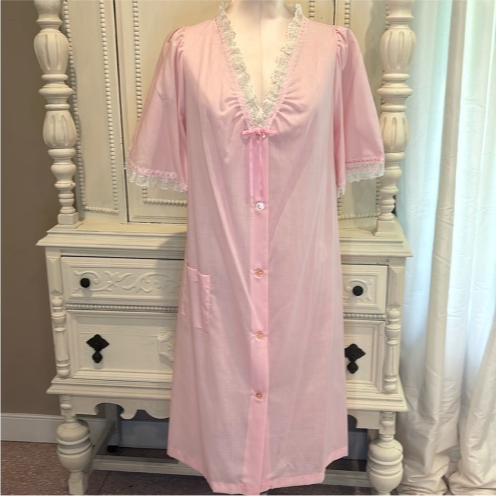 Vintage Shadowline Button Up Pink Robe Duster Lace details Lingerie Size Small